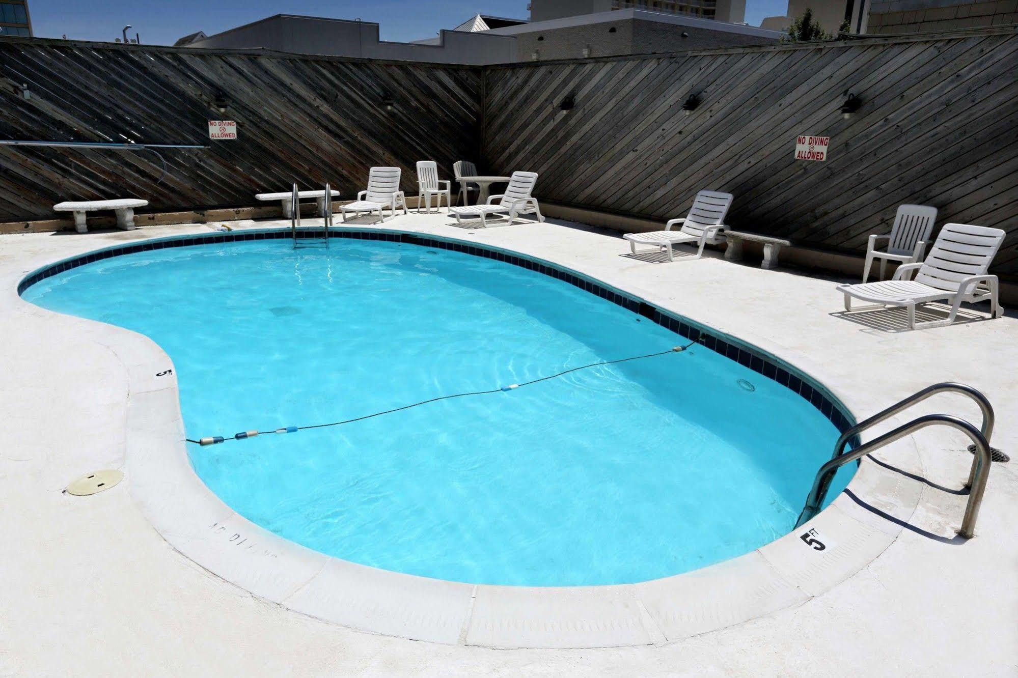 Blue Marlin Motel Вирджиния-Бич Экстерьер фото